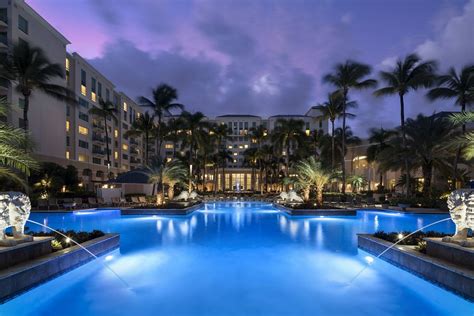 The ritz carlton san juan - The Ritz-Carlton San Juan Hotel, Spa & Casino is a Luxury Resort with 416 Rooms & Suites. Facing a long crescent beach in the Isla Verde resort district east of Old San Juan, this resort is just 15 minutes from historic Old San Juan.